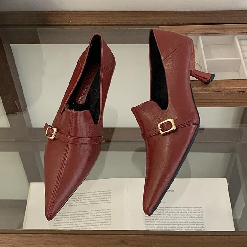 Elegant Kitten Heel Women Pump - Formal Belt Leather Thin recension och pris
